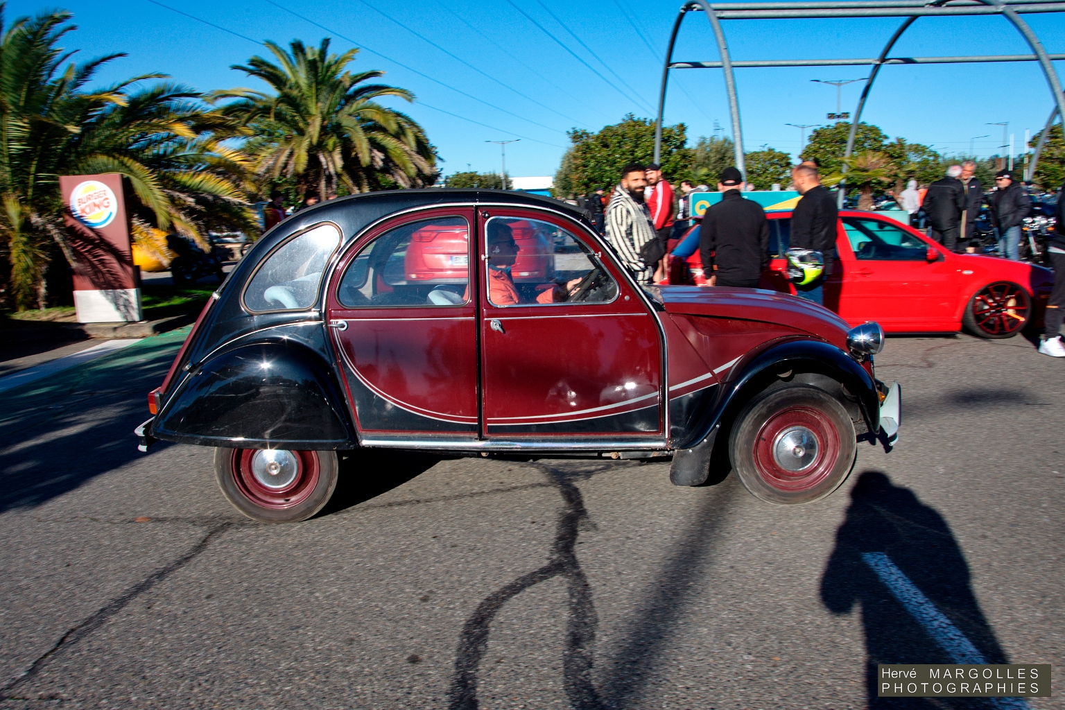 Citroen 2CV.jpg